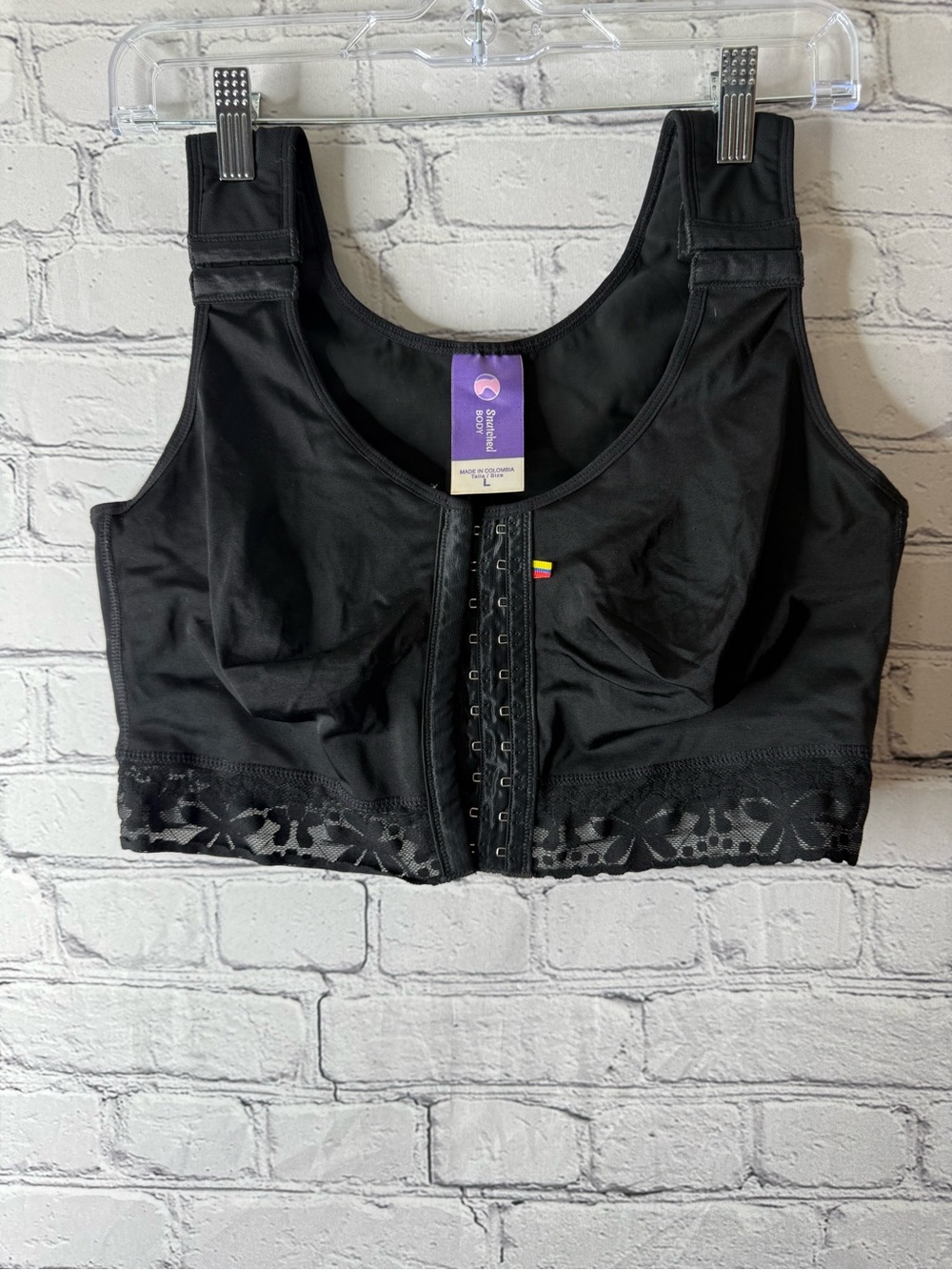 Snatched body Front-Closure Black Support Bra size large